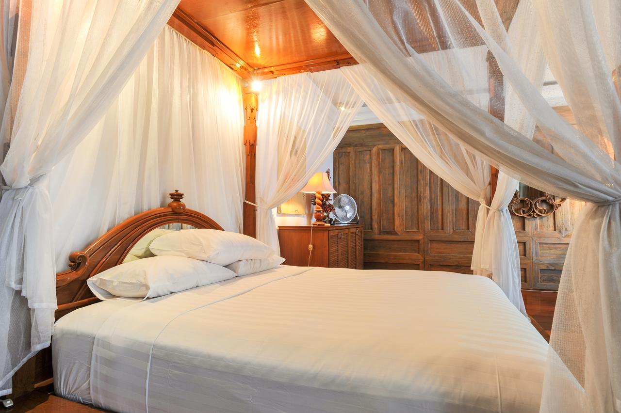 De Siam Villa *