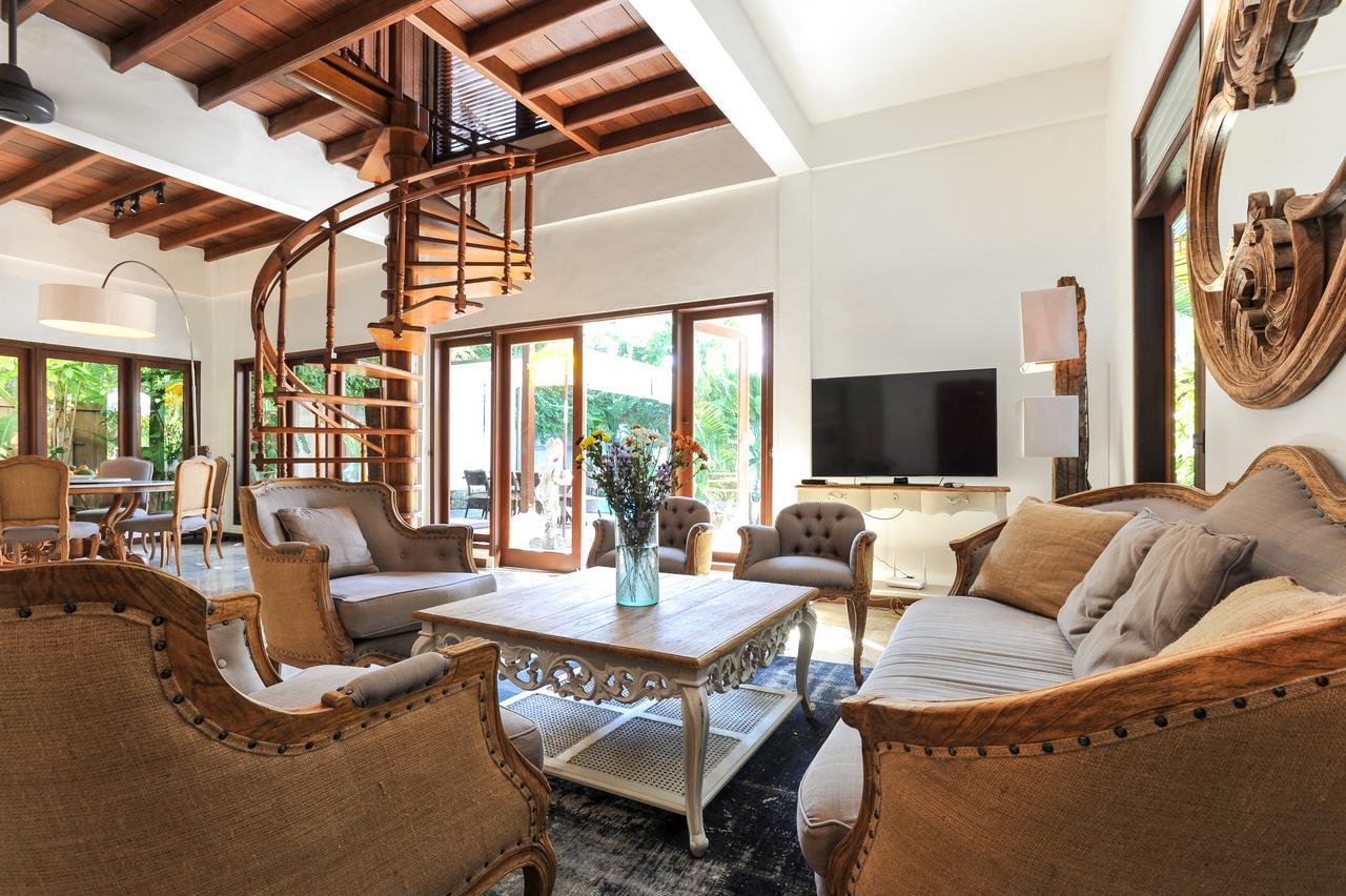 De Siam Villa *